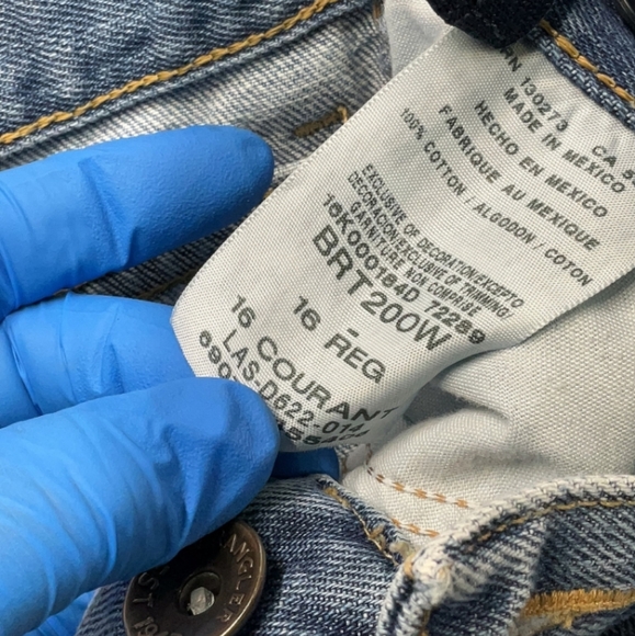 Wrangler Retro Jeans - Picture 3 of 3